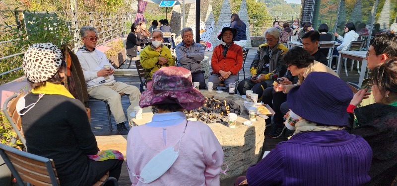 2022.1022 - 아유회 사진 - 유니스의 정원.jpg